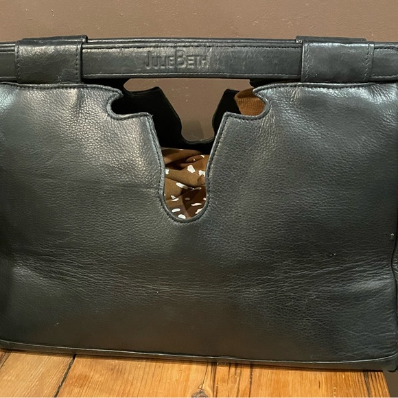 Julie Beth Longhorn Bag Black and White Cowhide - Picture 5 of 9